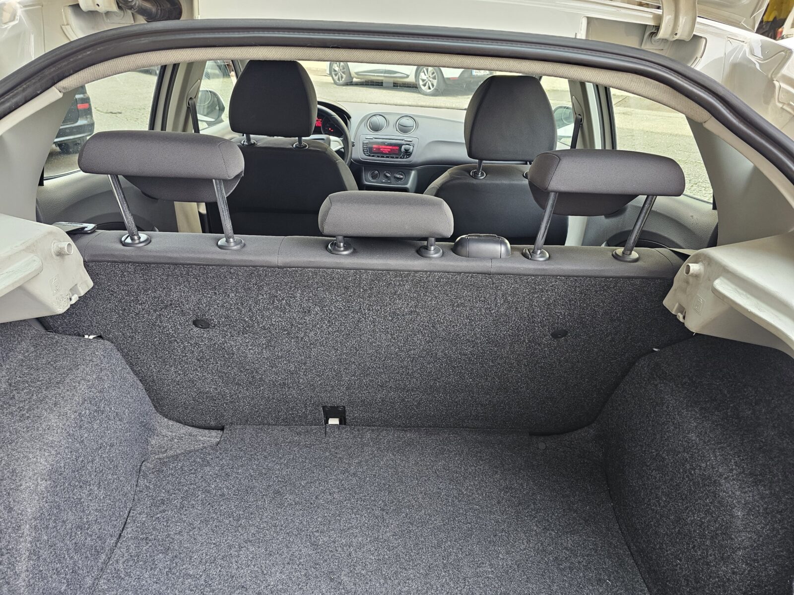 SEAT IBIZA 1.4tdi 