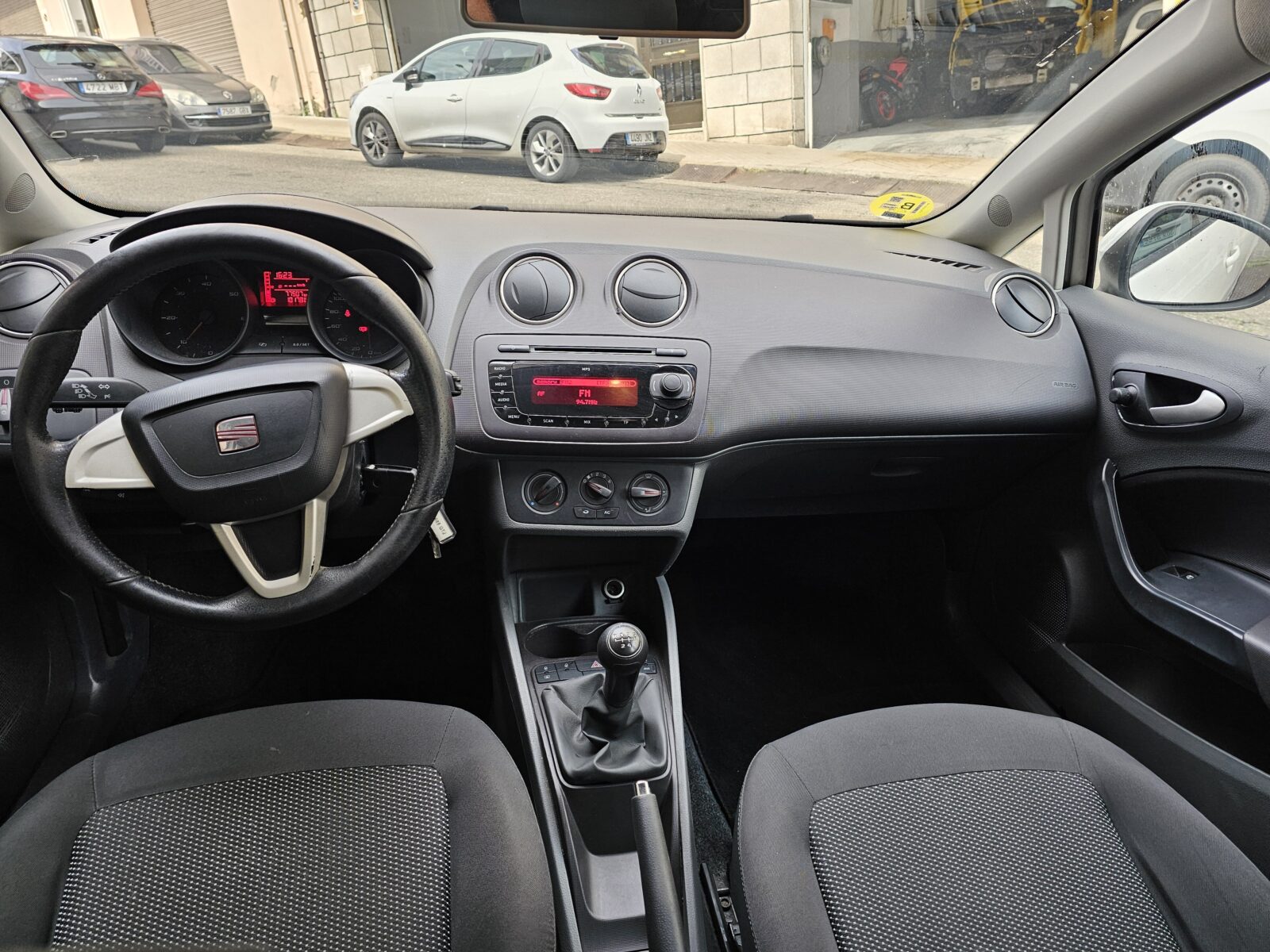 SEAT IBIZA 1.4tdi 