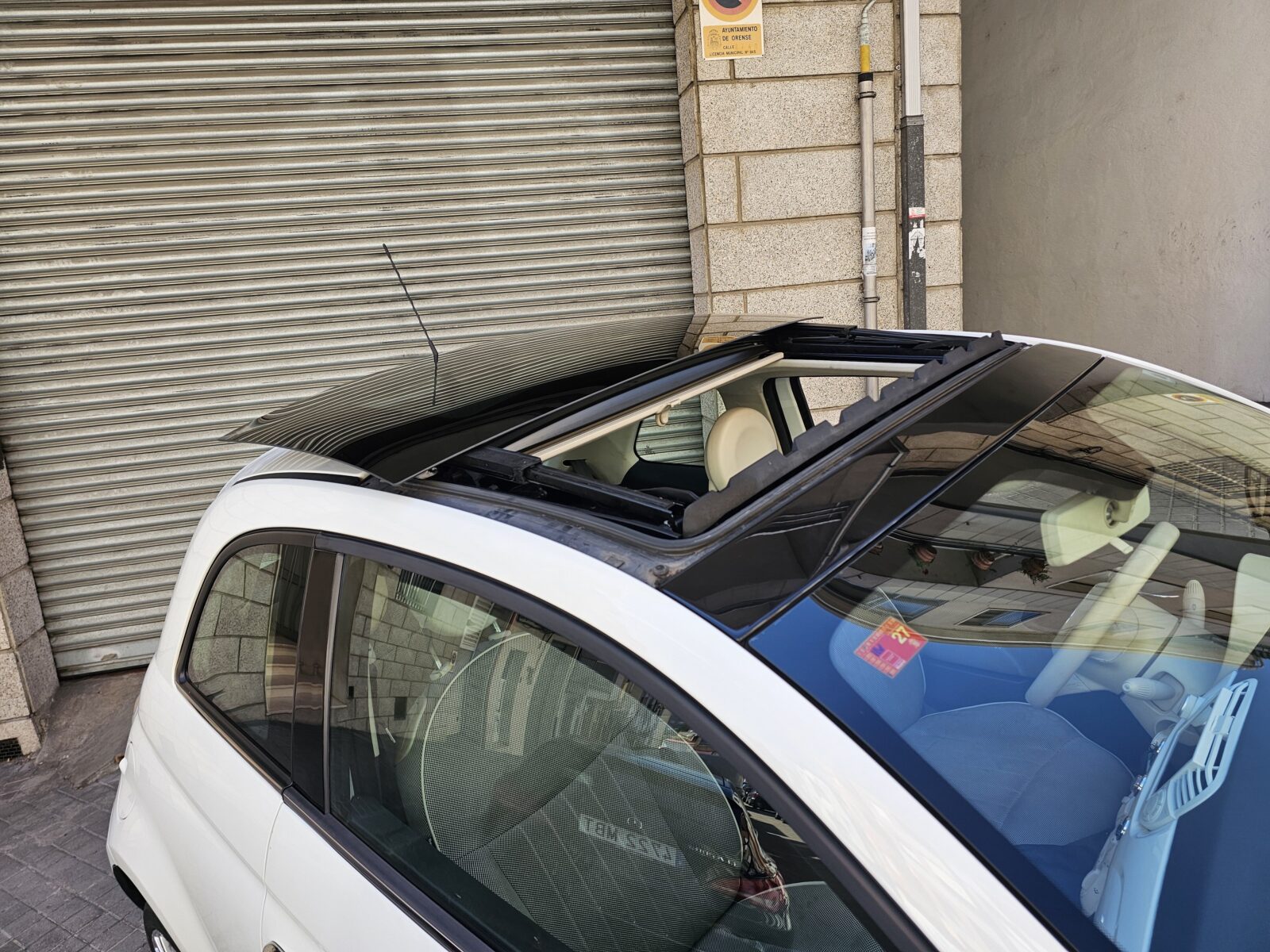 FIAT 500 1.2 lounge