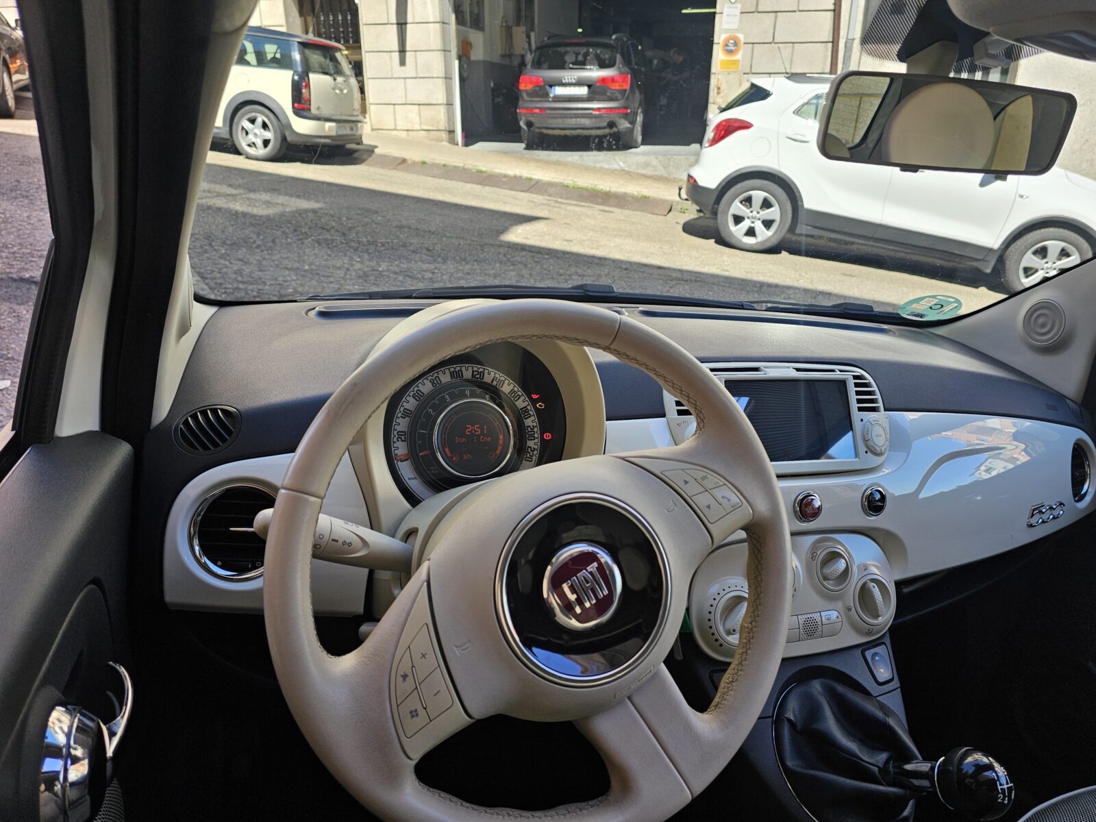 FIAT 500 1.2 lounge