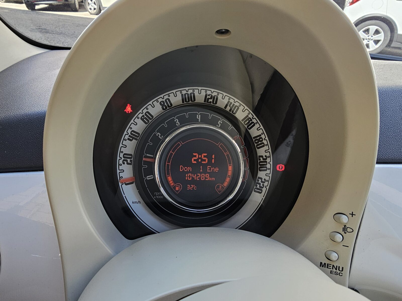 FIAT 500 1.2 lounge