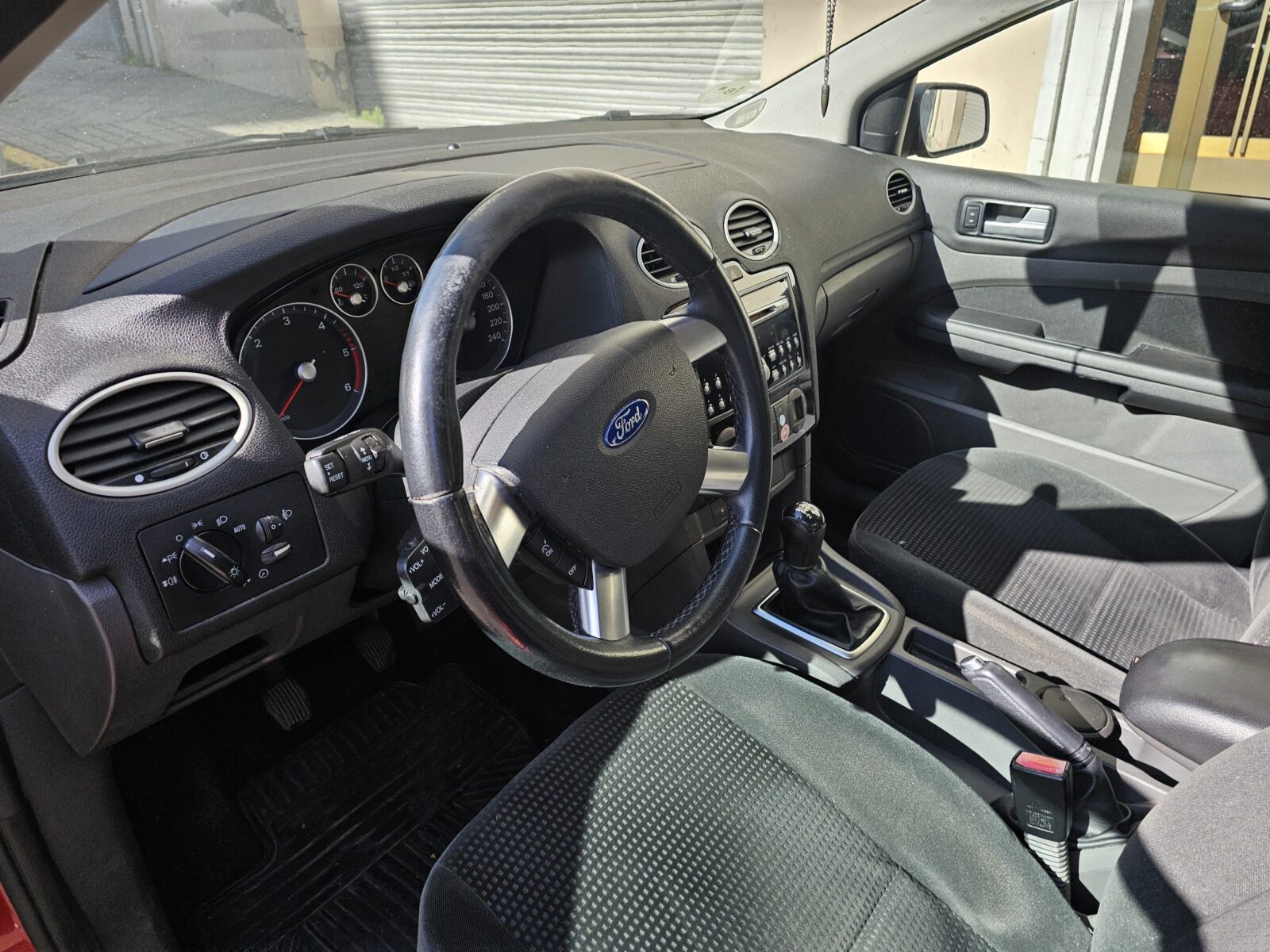 FORD Focus 1.8tdci ghia