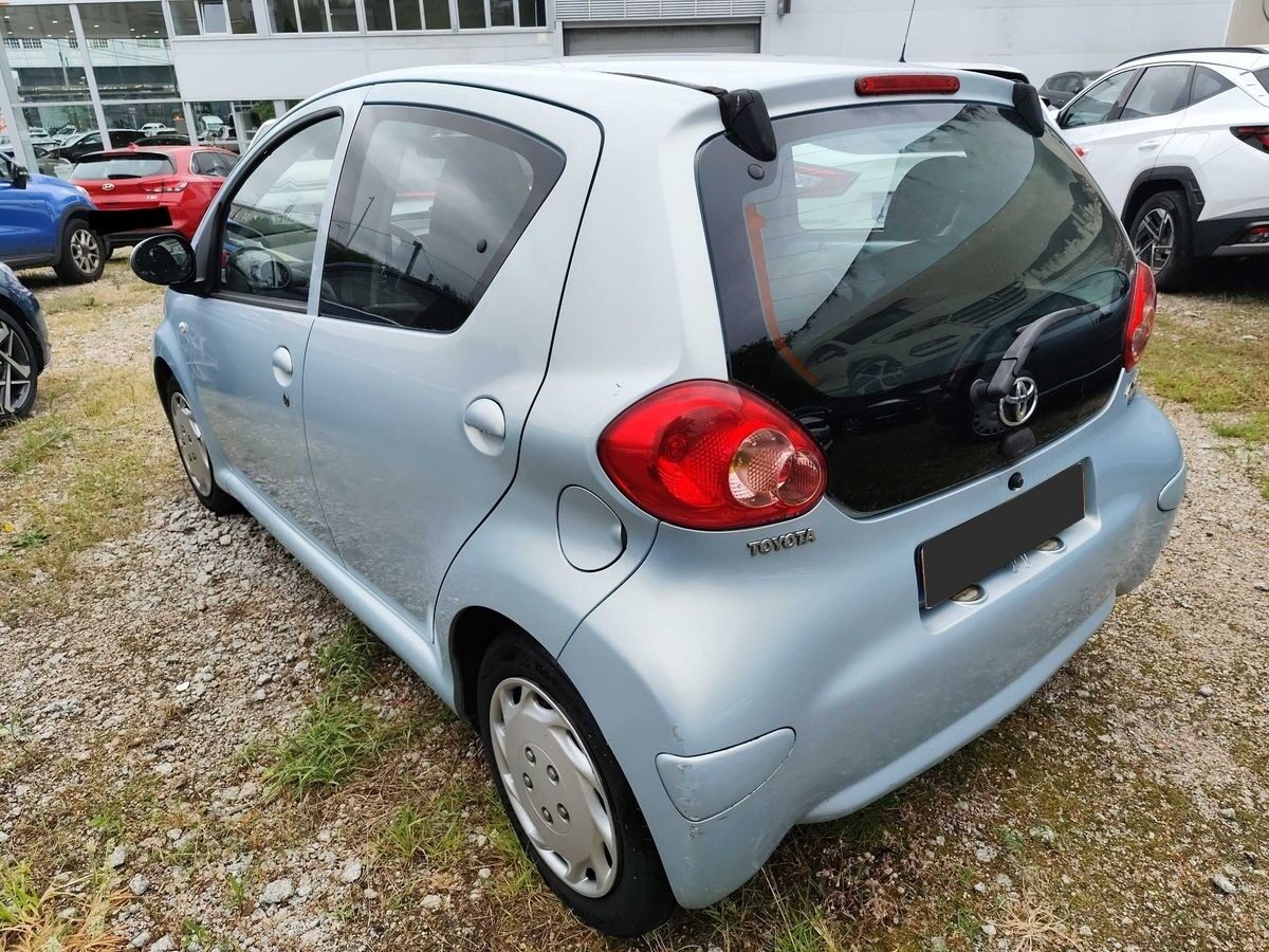 TOYOTA Aygo 1.0