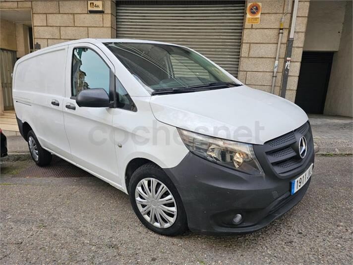 MERCEDES-BENZ Vito 109 CDI Tourer Pro Larga