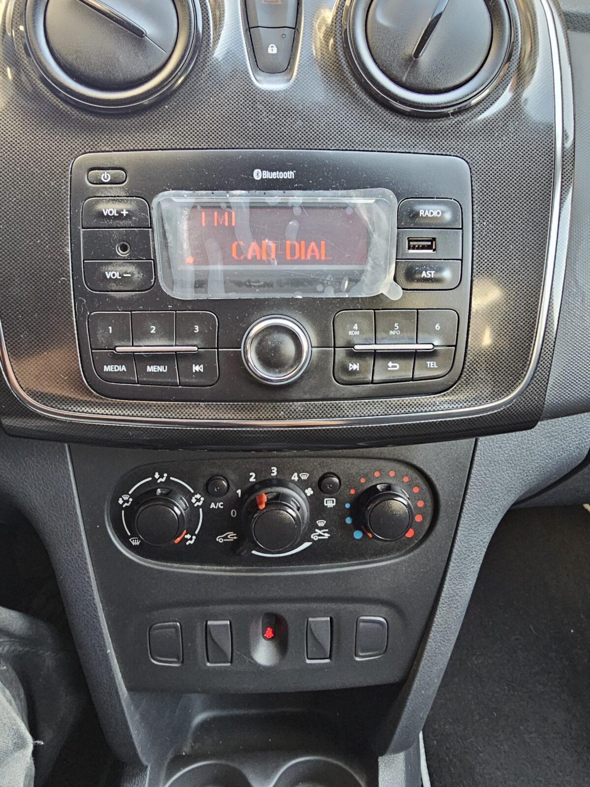 DACIA Sandero Gasolina 