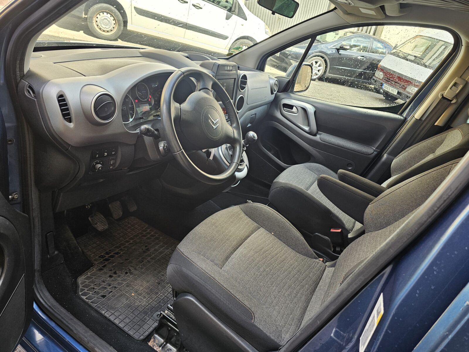 CITROEN Berlingo 1.6hdi 6 marchas