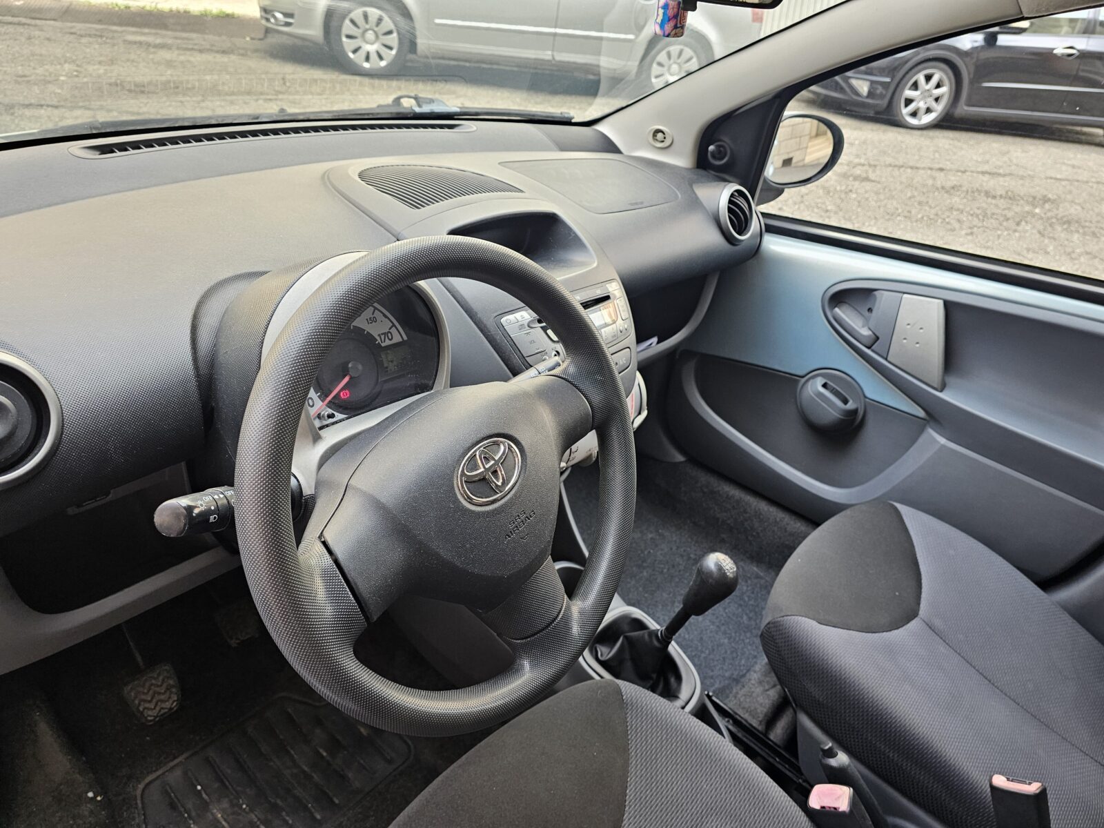 TOYOTA Aygo 1.0