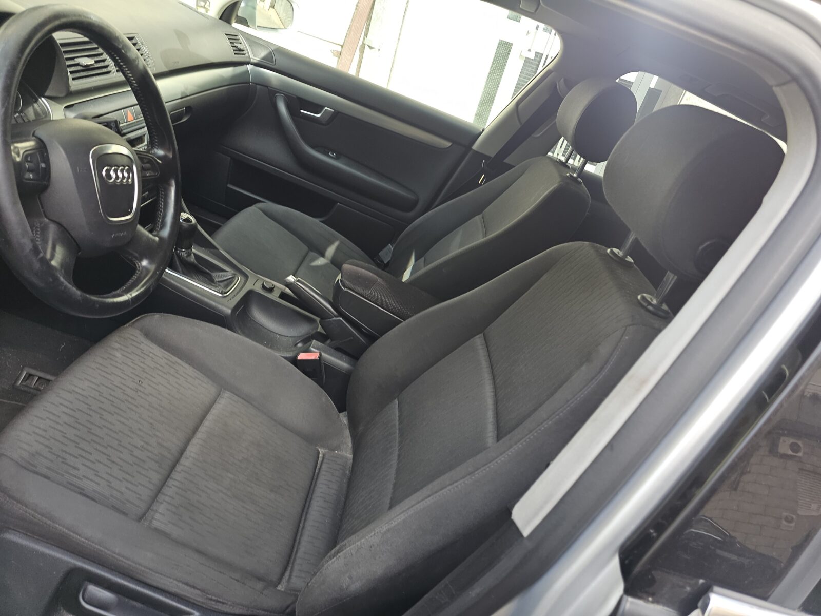 AUDI A4 2.0tdi