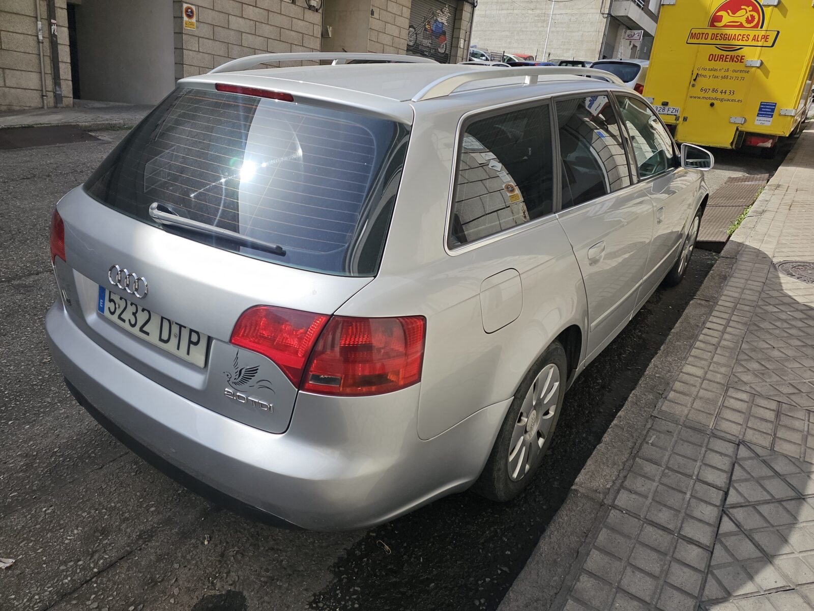 AUDI A4 2.0tdi