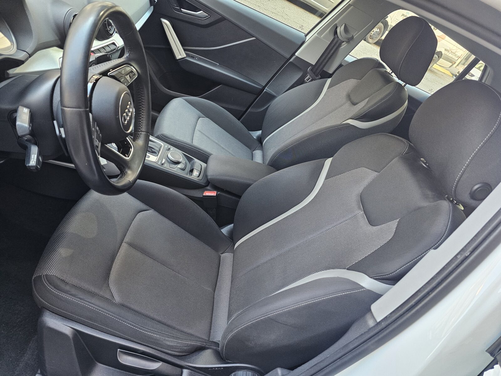 AUDI Q2 Sport edition