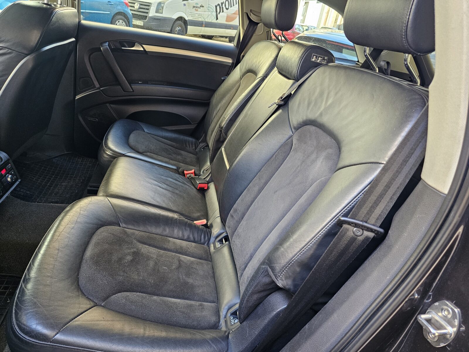 AUDI Q7 3.0tdi triptronic