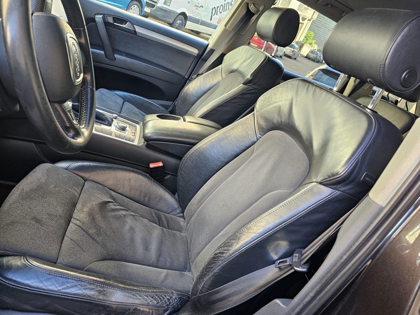 AUDI Q7 3.0tdi triptronic