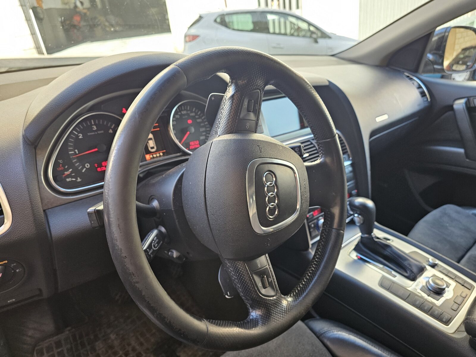 AUDI Q7 3.0tdi triptronic